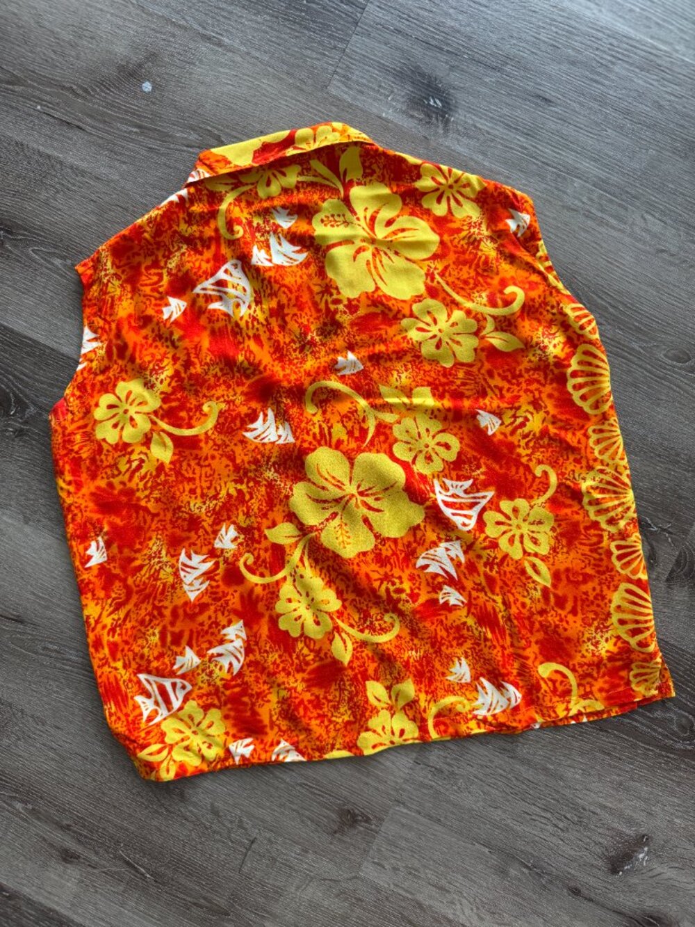 Vintage 90s Hawaiian Sleeveless Shirt | Orange Yellow Tropical Floral Camp Top - Picture 2 of 11
